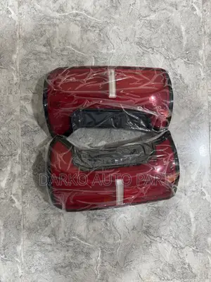 Toyota Tacoma 2024-2025 Taillight Available