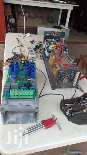 Solar Power Inverter Repairs