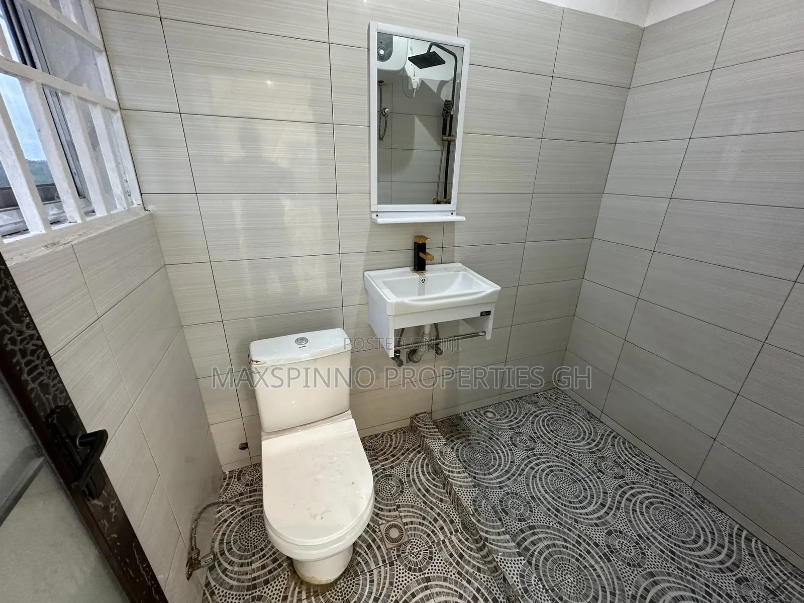 2bdrm Apartment in Maxspinno Properties, School Junction for rent
