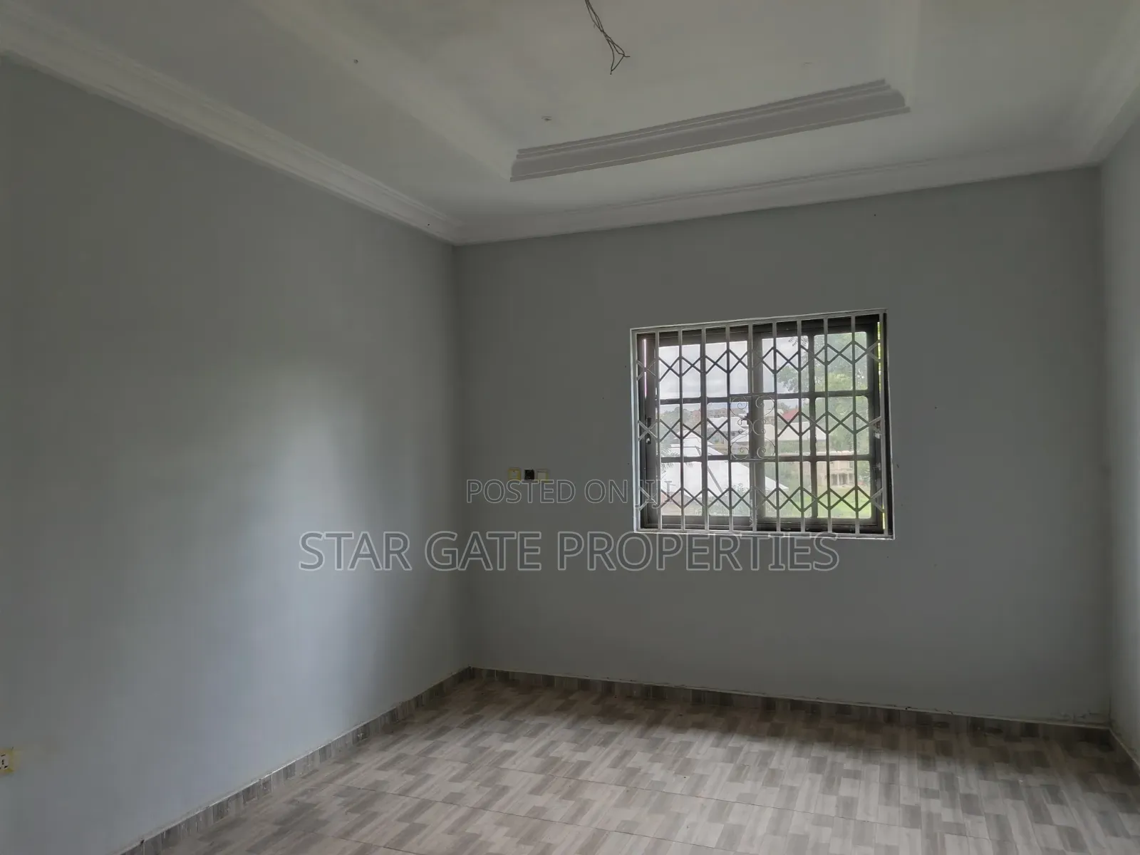 5bdrm House in Akropong ( Osei Tutu, Kumasi Metropolitan for sale