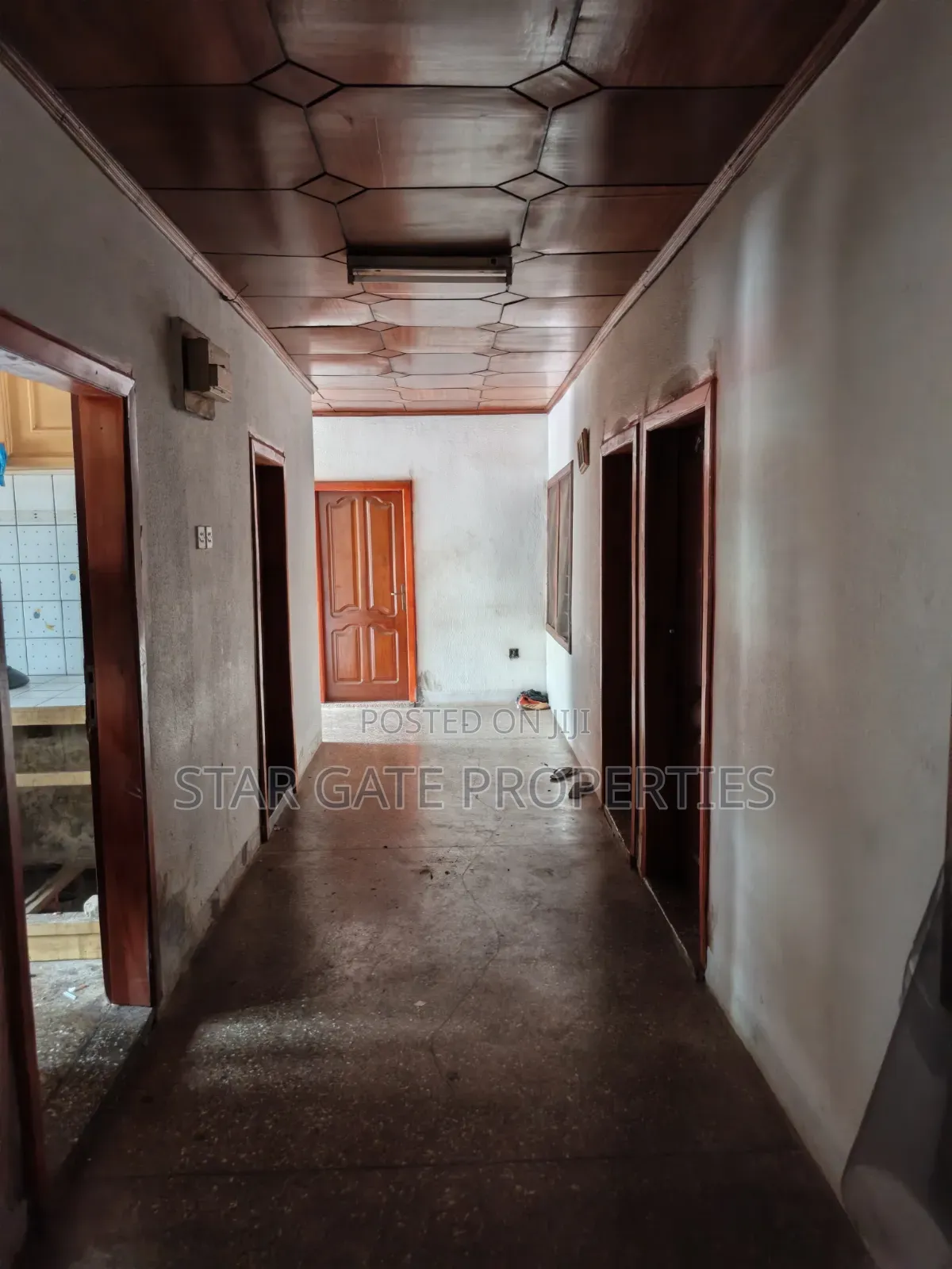 5bdrm House in Suame, Kumasi Metropolitan for sale