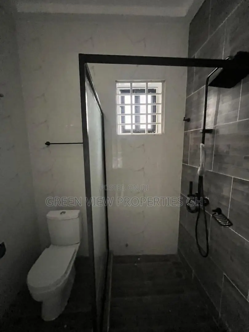 2bdrm Apartment in East Legon for rent