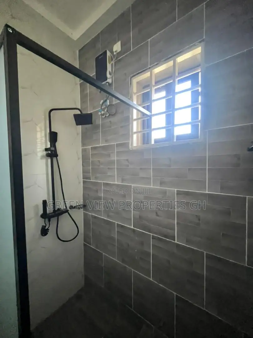 2bdrm Apartment in East Legon for rent