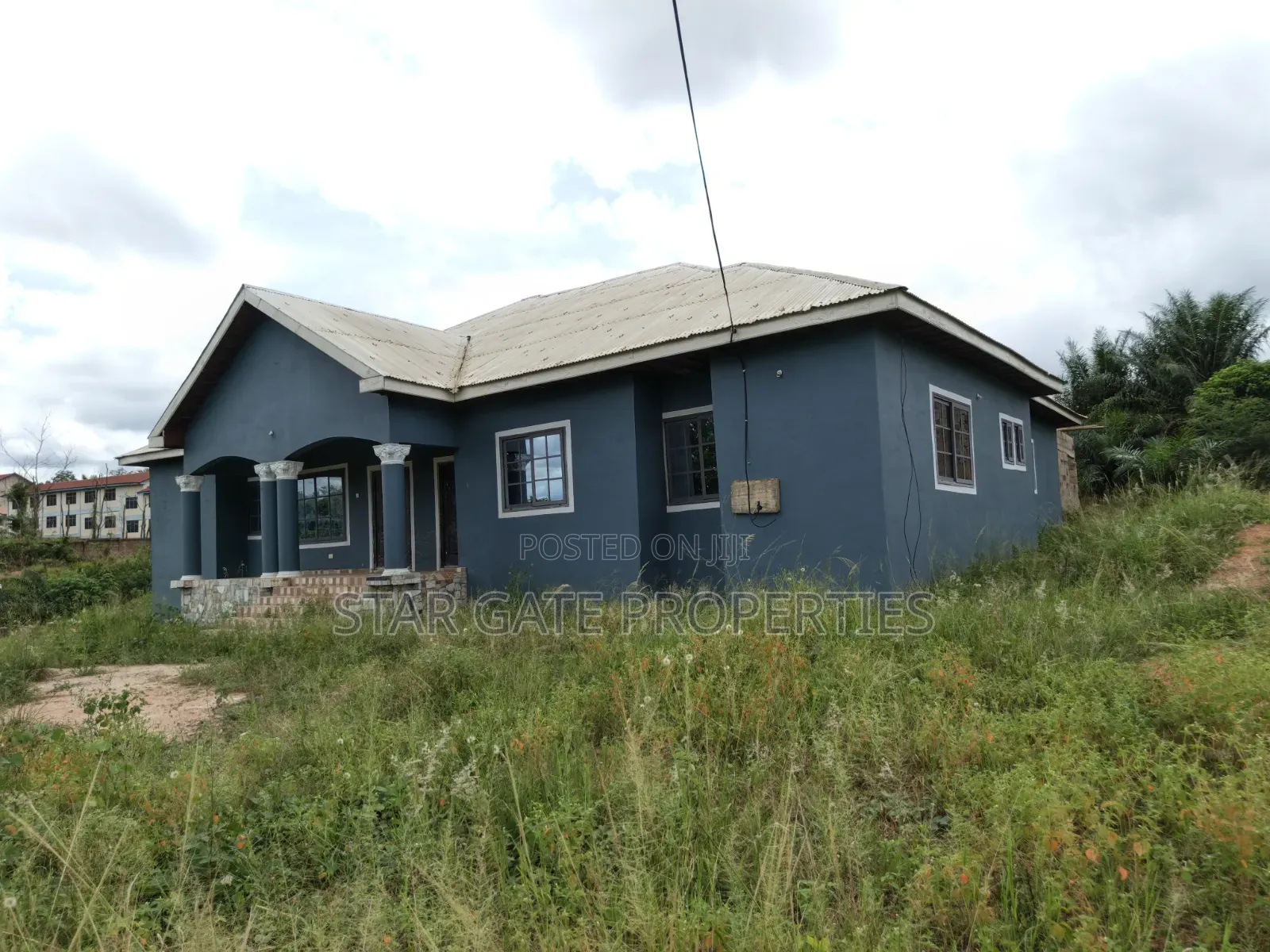 5bdrm House in Abuakwa Akropong, Atwima Nwabiagya for sale