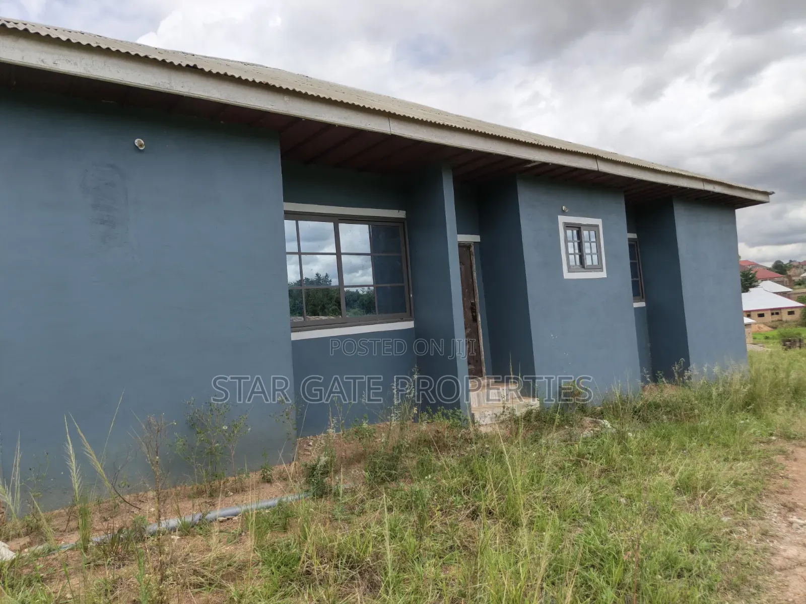5bdrm House in Abuakwa Akropong, Atwima Nwabiagya for sale