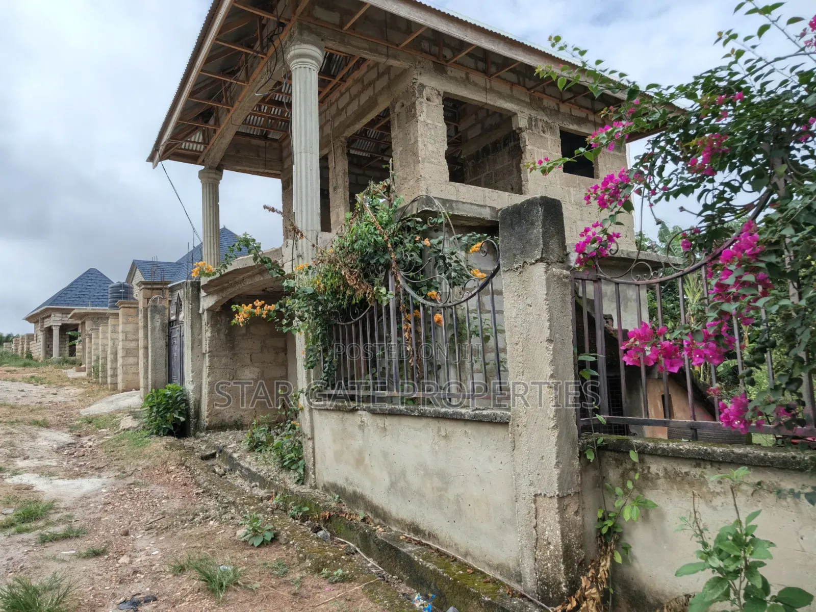 4bdrm House in Santasi Trede, Kumasi Metropolitan for sale