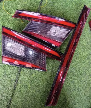 Civic 16 Hatchback Taillight and Boot Led