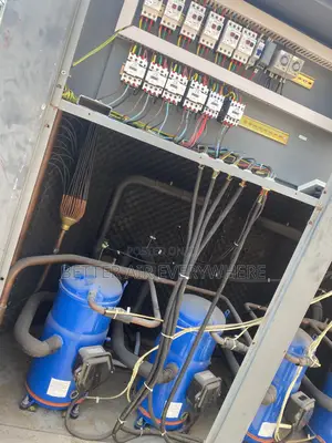 Air Conditioner Installation Repair Technician