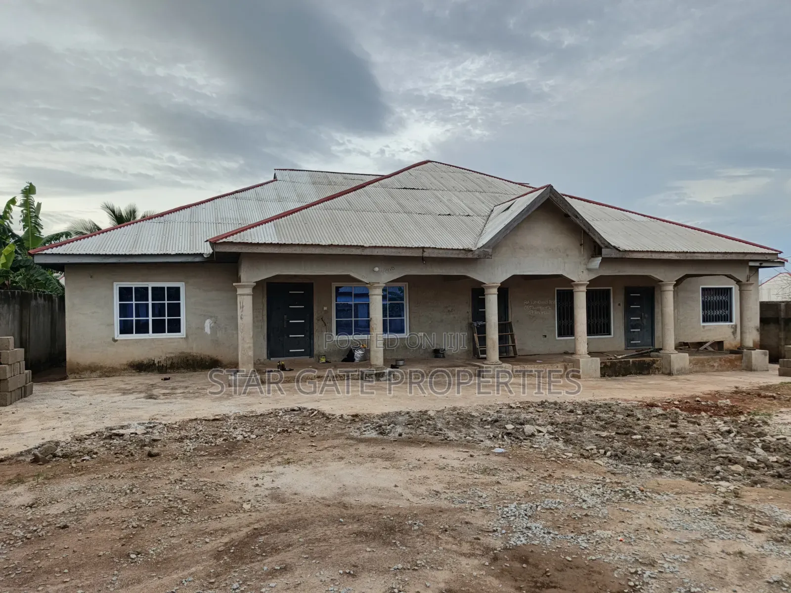 6bdrm House in Asuofia Nketia, Kumasi Metropolitan for sale