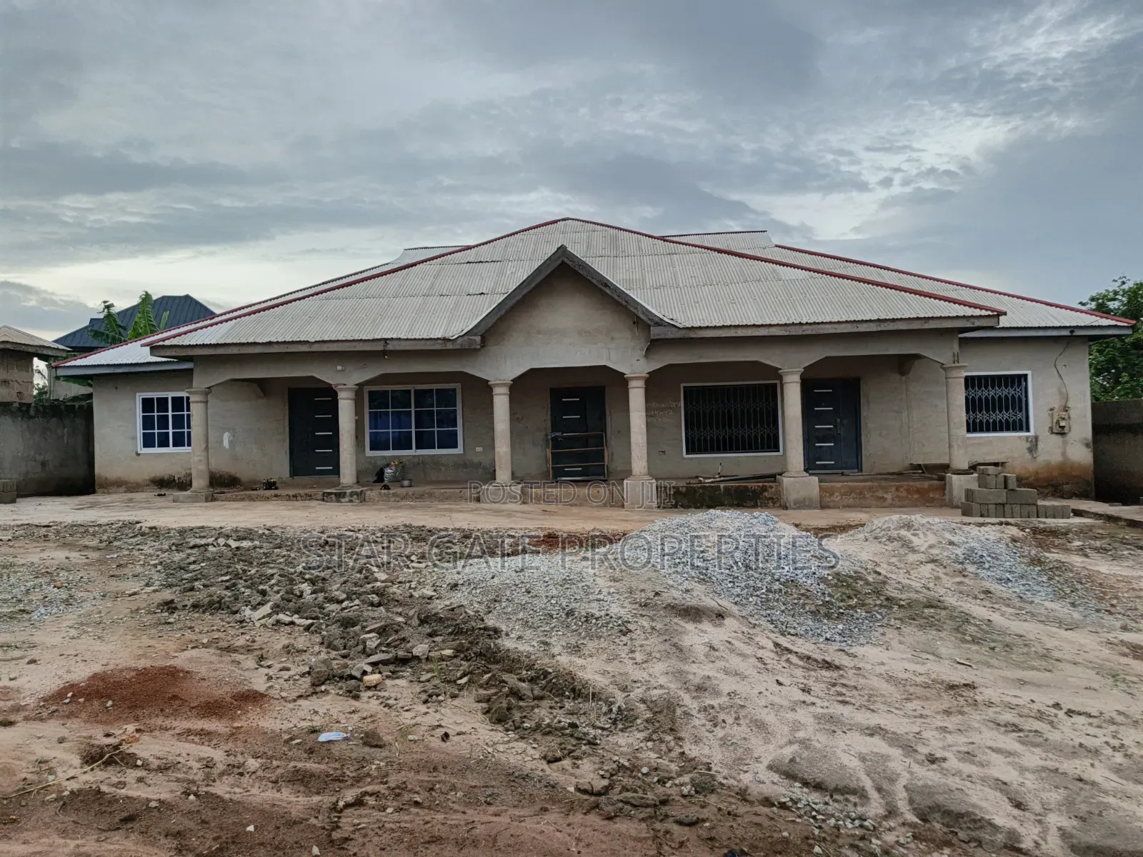 6bdrm House in Asuofia Nketia, Kumasi Metropolitan for sale