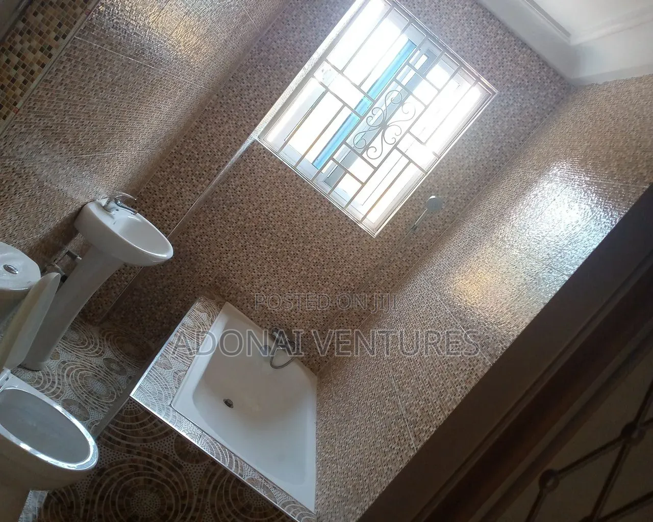 1bdrm Apartment in Chamber And Hall, Kumasi Metropolitan for rent