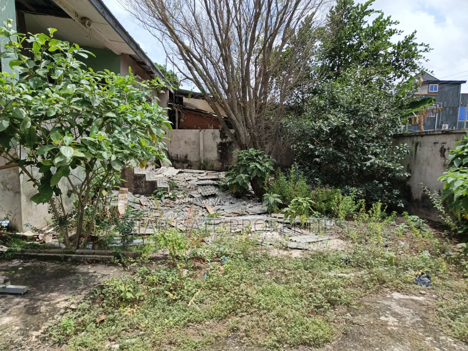 Plot For Sale At Buokrom Estate A Line