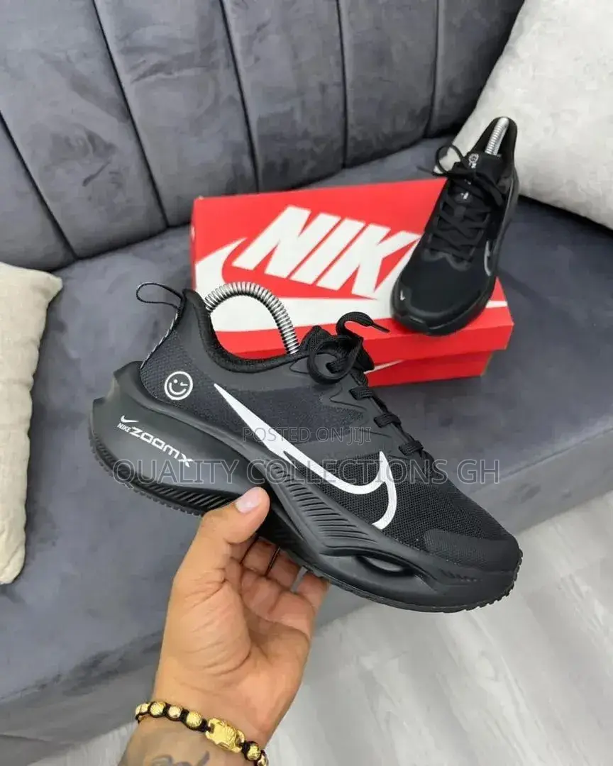 Nike Zoom X Smiley Black