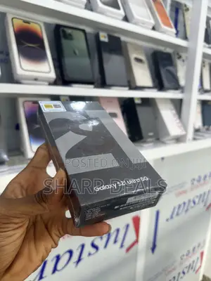 New Samsung Galaxy S21 Ultra 5G 128 GB Silver