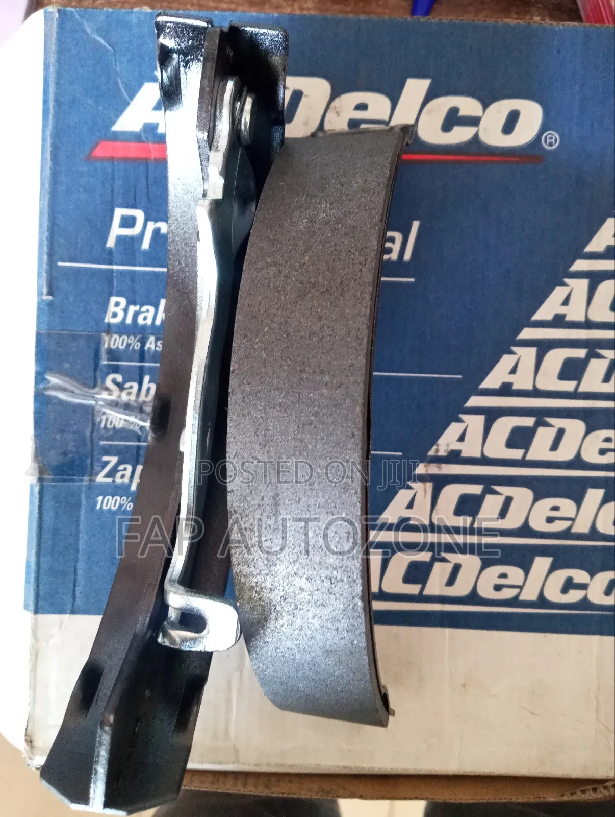 01189. Original Ford Fiesta Brake Shoes From the Usa