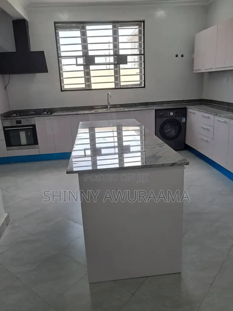 4bdrm House in Spintex, Coca Cola for sale
