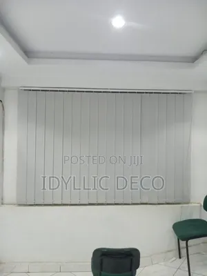 Well Made White Roller Window Blinds for Homes,Churches ,Hotels Etc