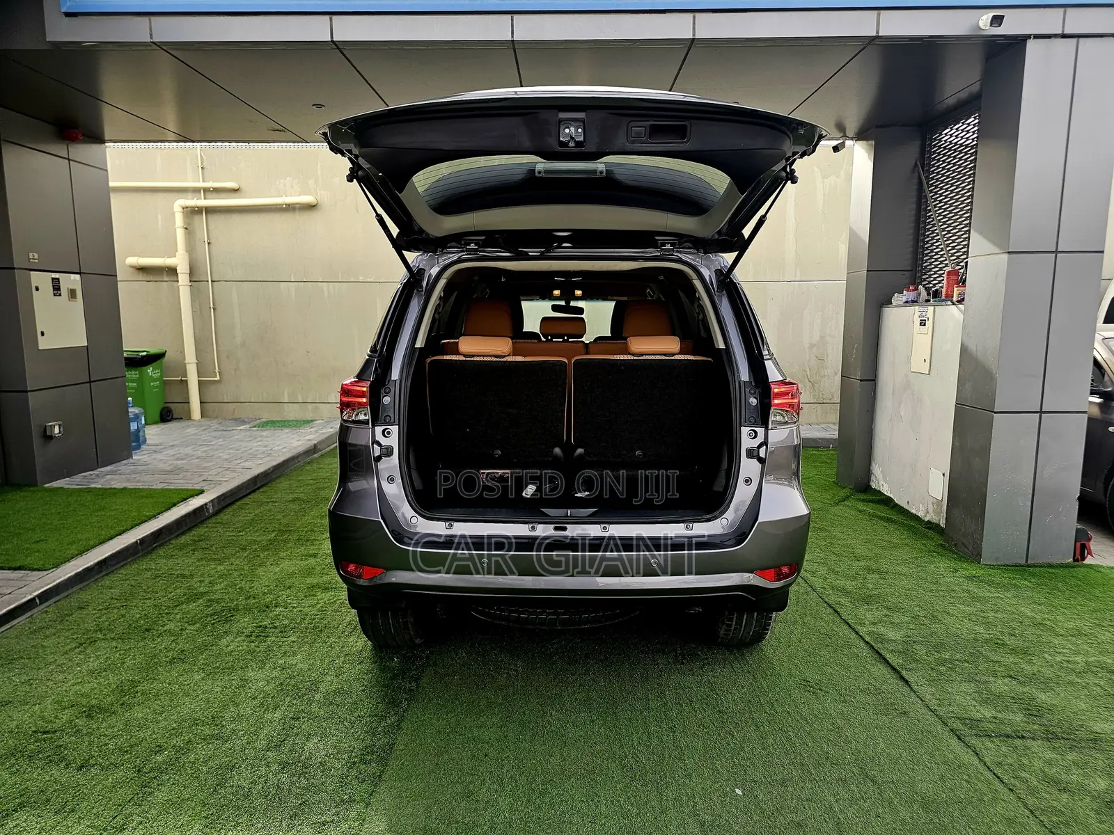 Toyota Fortuner 2.7 AWD 2020 Gray