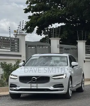 Volvo S90 T6 Momentum AWD 2017 White
