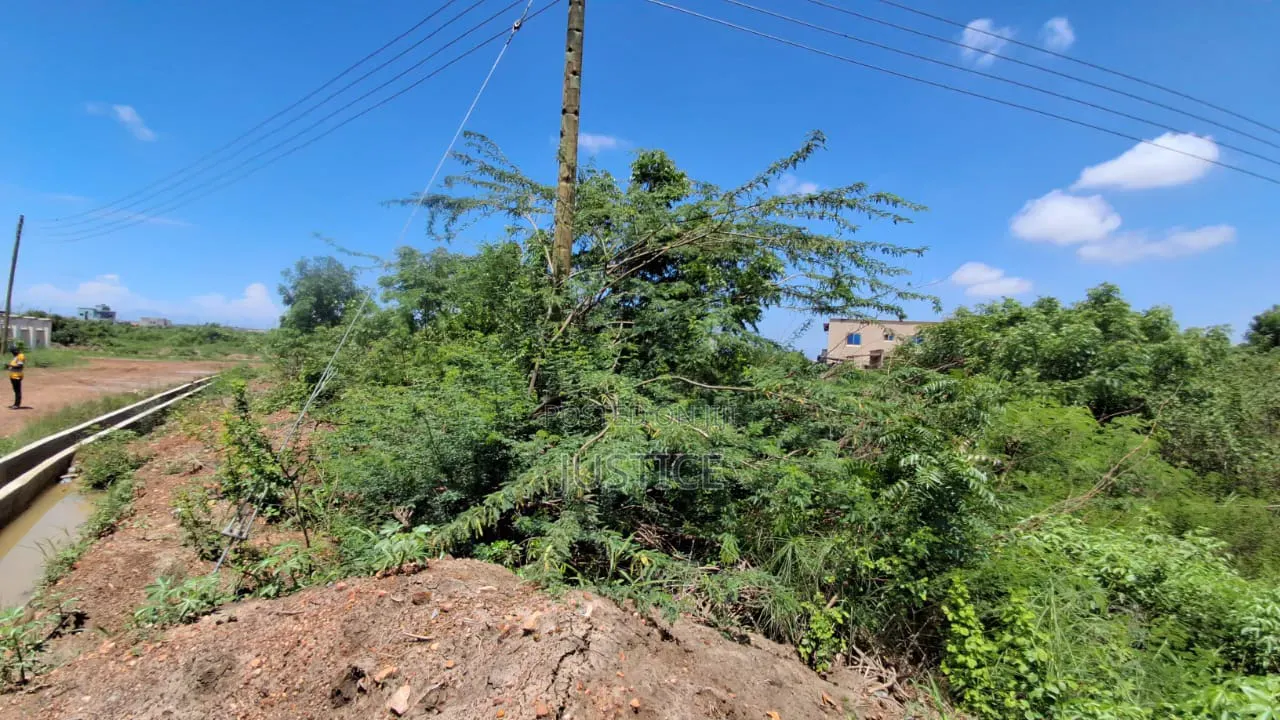 Titled 5 Plots of Land in a Gated Community Trasacco