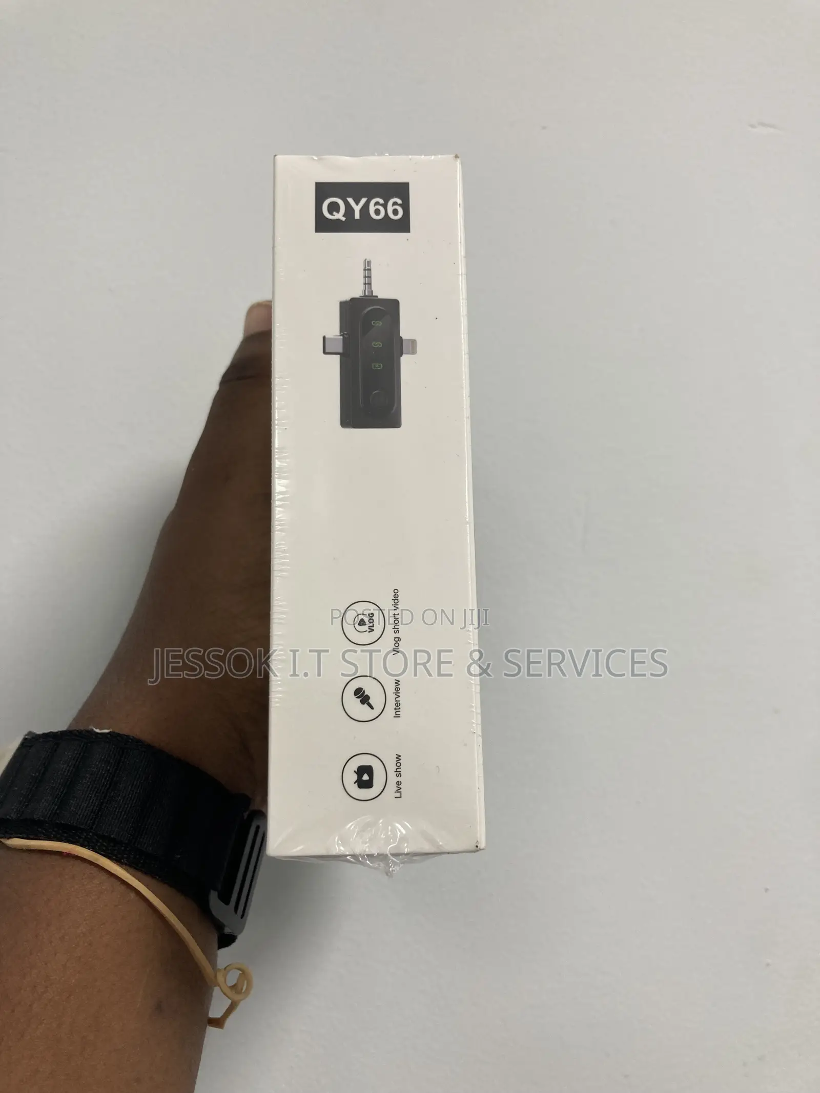 Qy66 Wireless Lavalier Microphone System