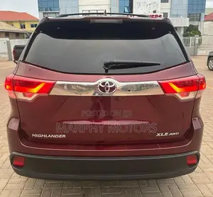 Toyota Highlander 2016 Red