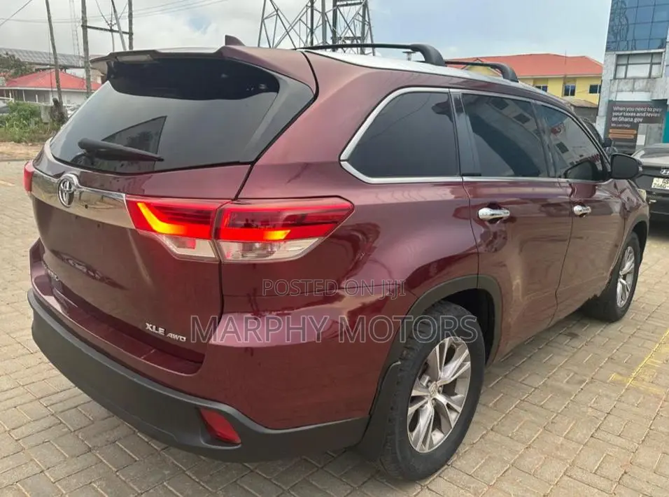 Toyota Highlander 2016 Red