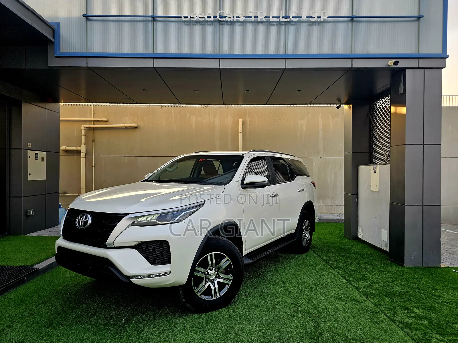 Toyota Fortuner 2022 White