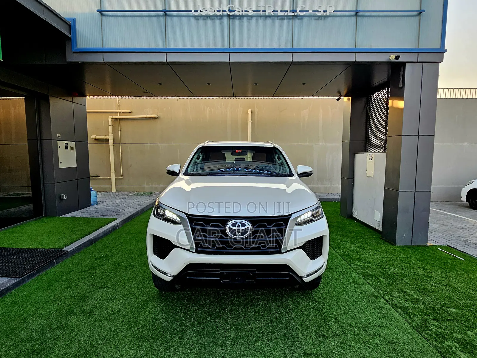 Toyota Fortuner 2022 White