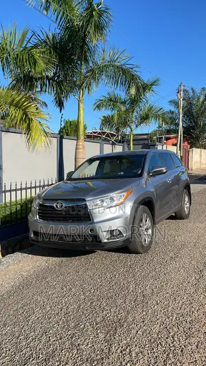 Toyota Highlander 2016 Silver