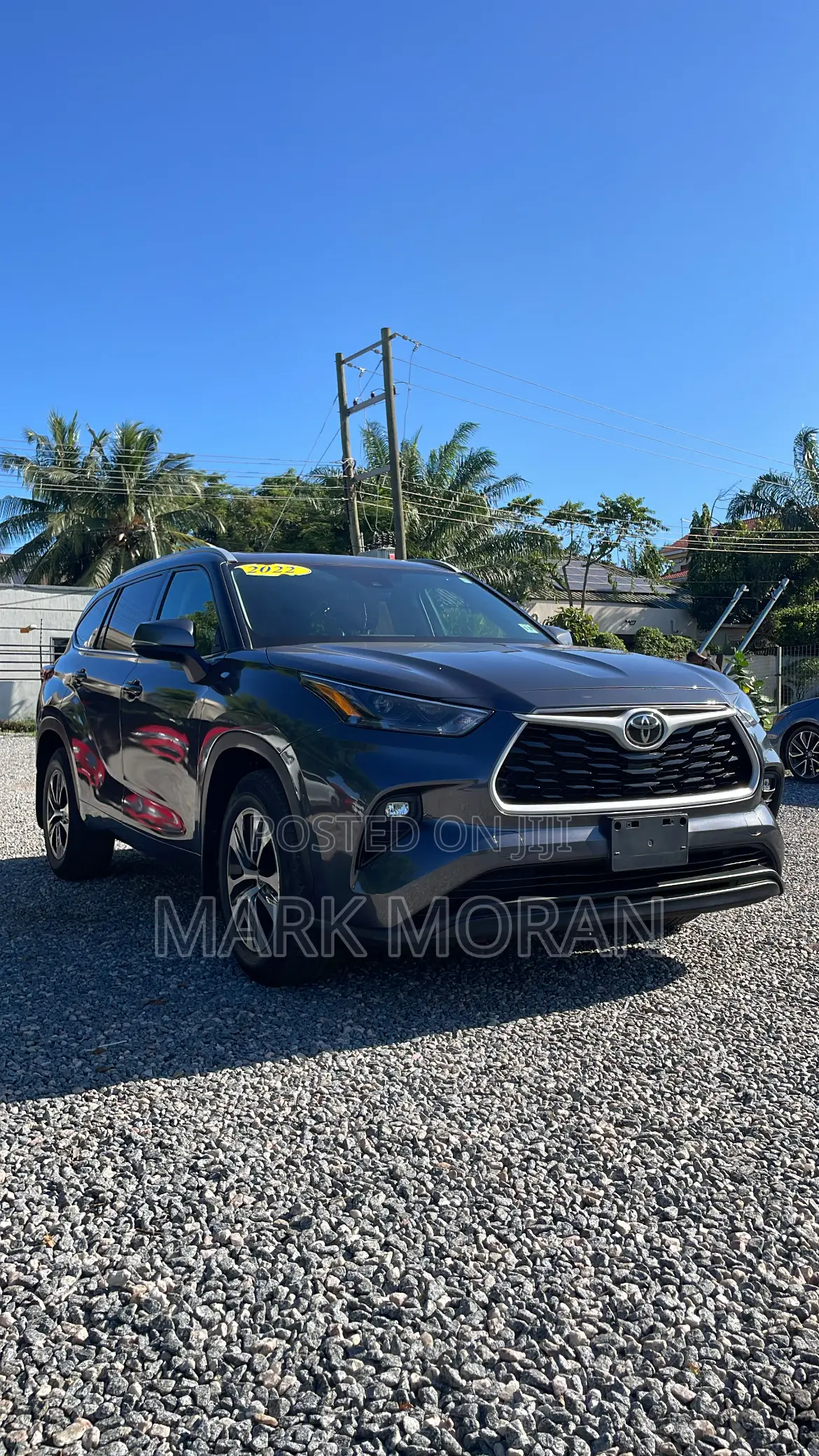 Toyota Highlander XLE 2022 Gray