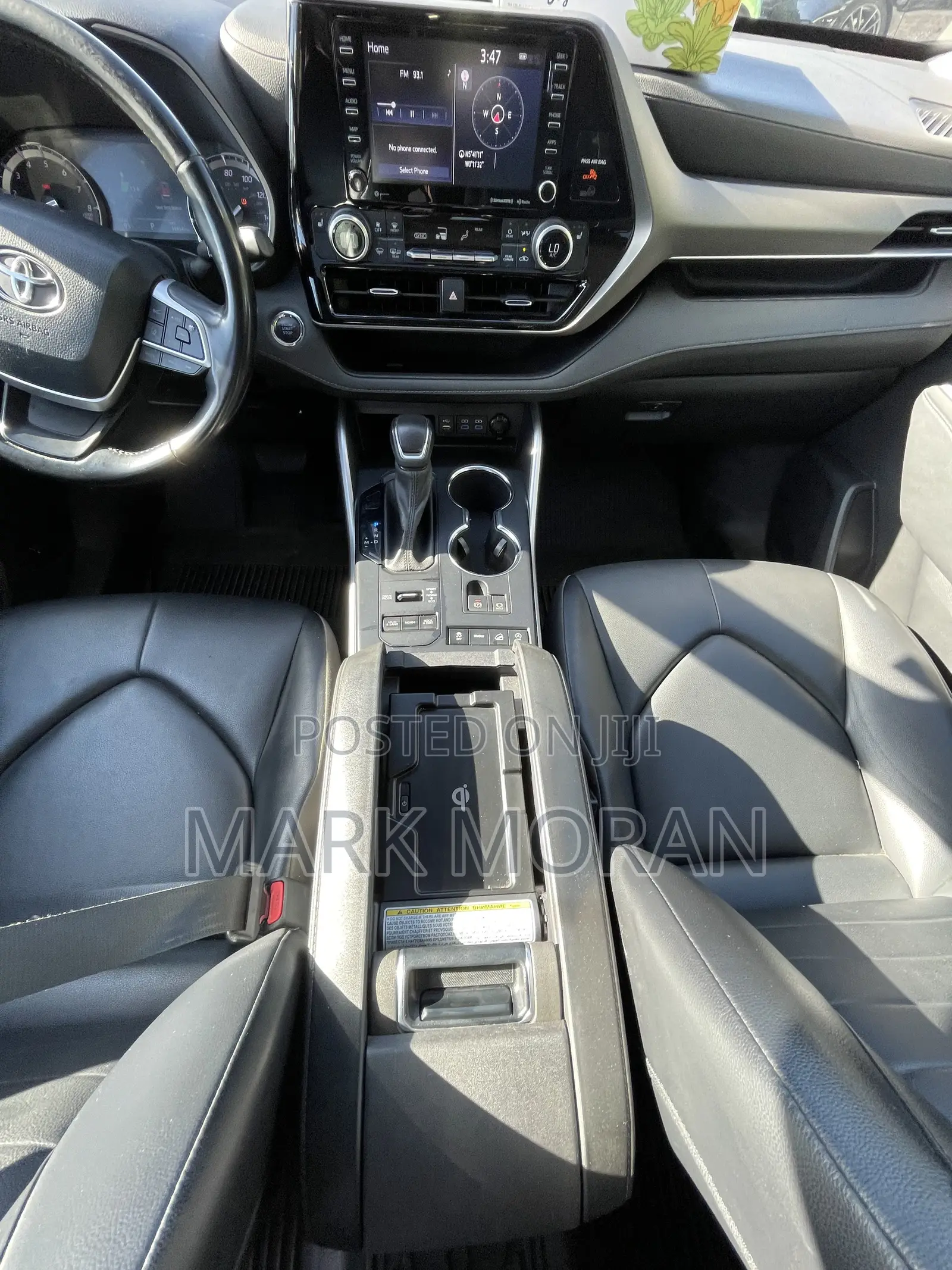 Toyota Highlander XLE 2022 Gray
