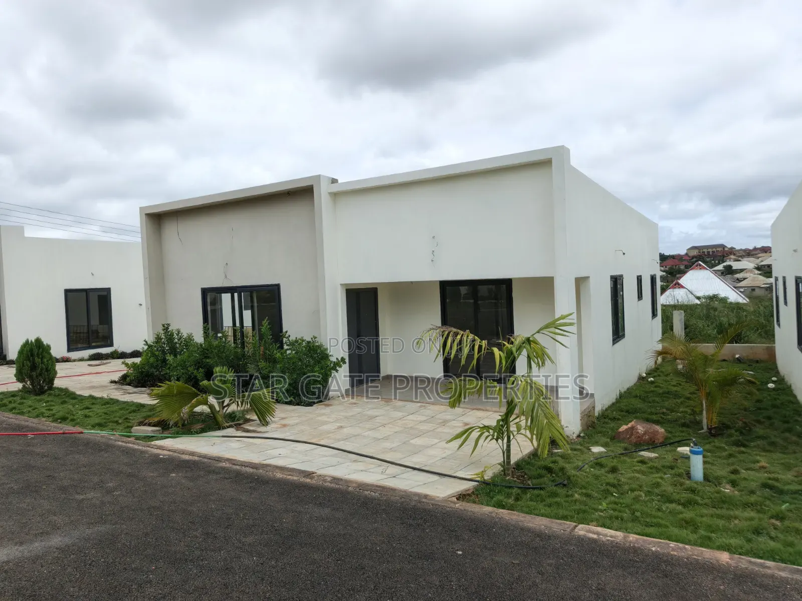 3bdrm House in Gated Estate Houses, Kumasi Metropolitan for sale
