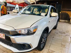 Mitsubishi Outlander Sport SE 2.0 2019 Pearl