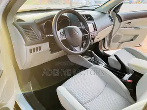 Mitsubishi Outlander Sport SE 2.0 2019 Pearl