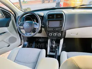 Mitsubishi Outlander Sport SE 2.0 2019 Pearl