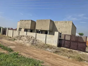 4bdrm Apartment in Fredimens Real, Afigya-Kwabre for sale