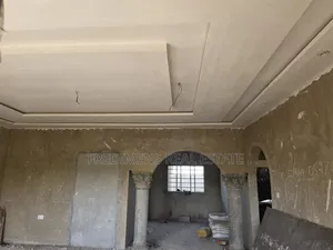 4bdrm Apartment in Fredimens Real, Afigya-Kwabre for sale