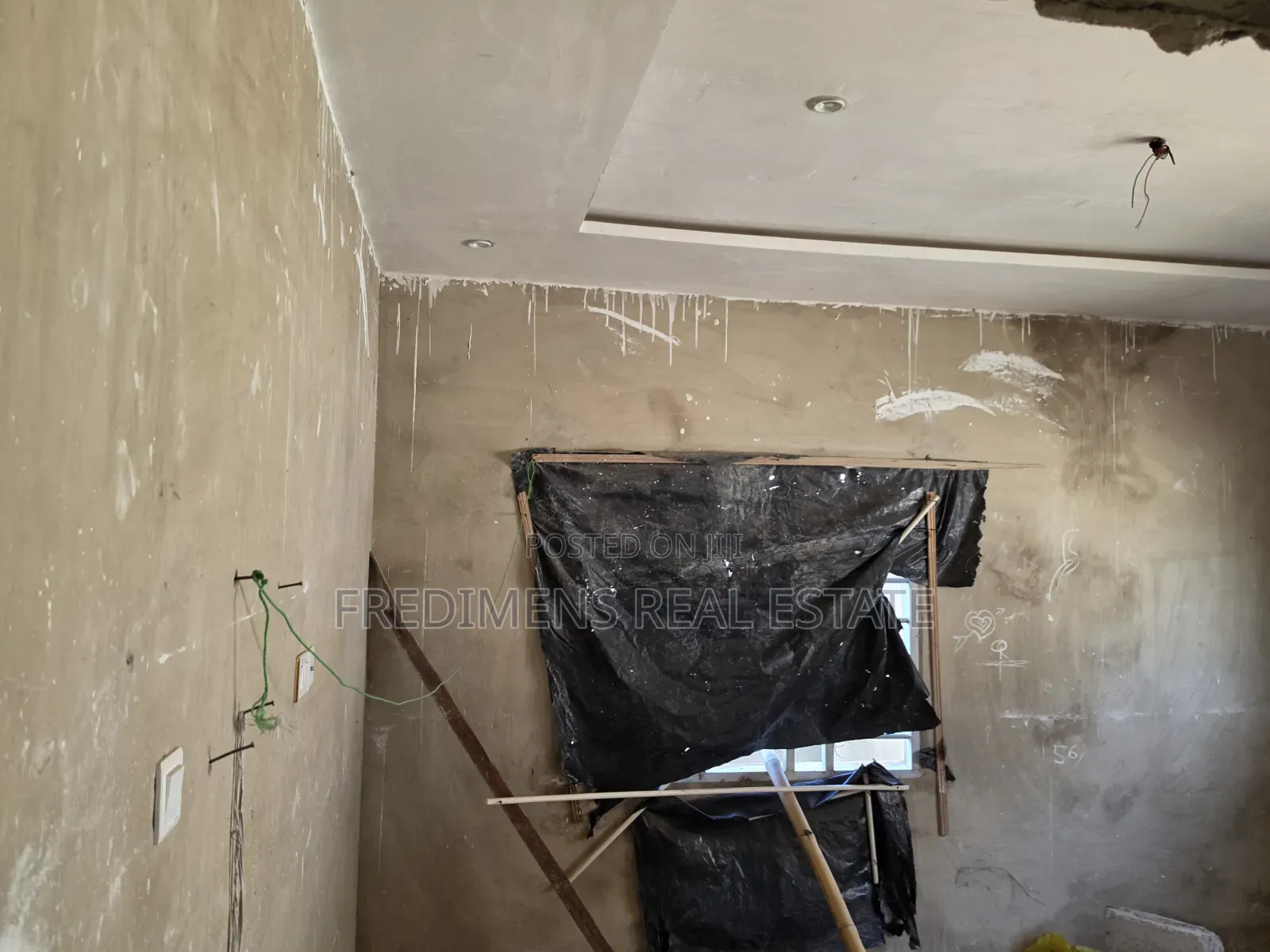 4bdrm Apartment in Fredimens Real, Afigya-Kwabre for sale