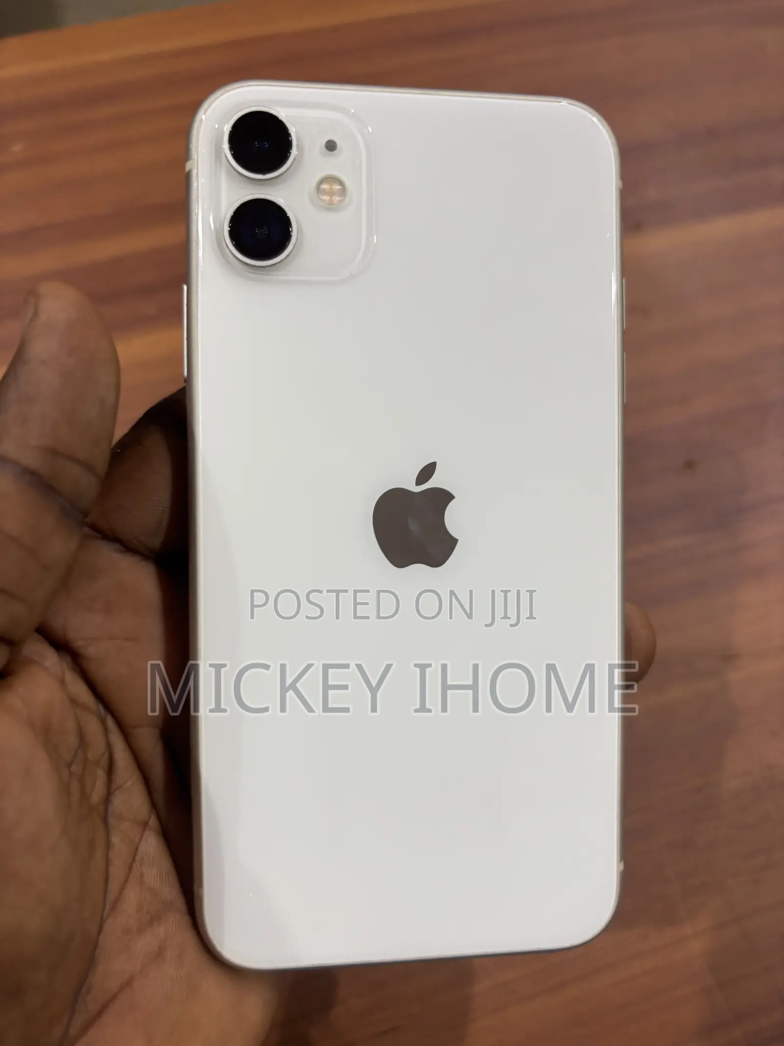 Apple iPhone 11 64 GB White