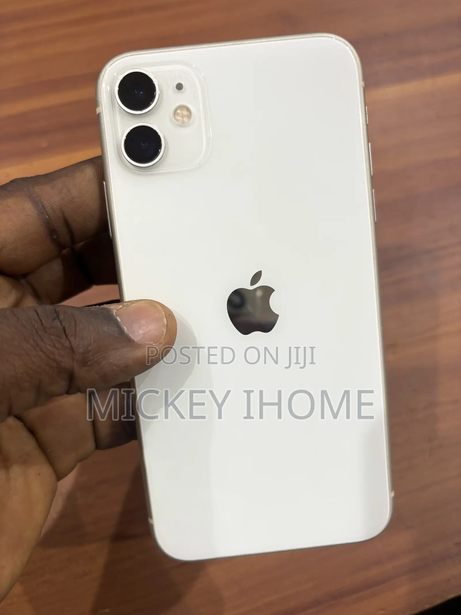 Apple iPhone 11 64 GB White