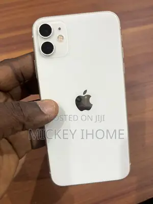 Apple iPhone 11 64 GB White