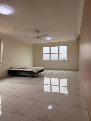 4bdrm Duplex in West Hills Mall Area for sale