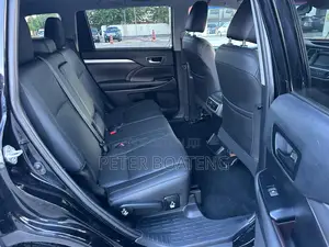 Toyota Highlander LE Plus 2019 Black