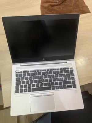 Laptop HP EliteBook 830 G5 8GB Intel Core i5 SSD 256GB