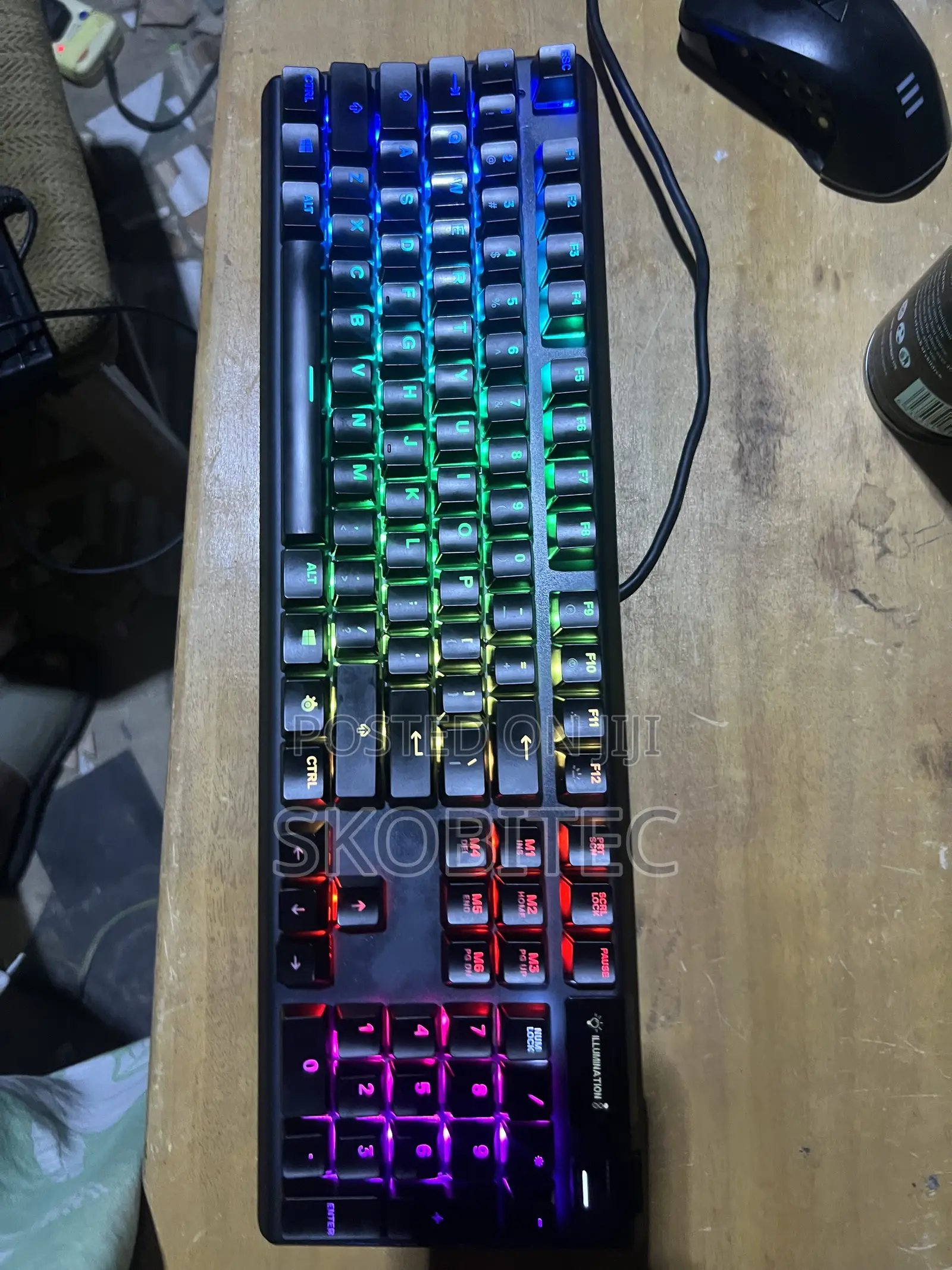 Steelseries Apex 5 RGB Keyboard