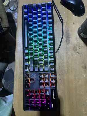 Steelseries Apex 5 RGB Keyboard