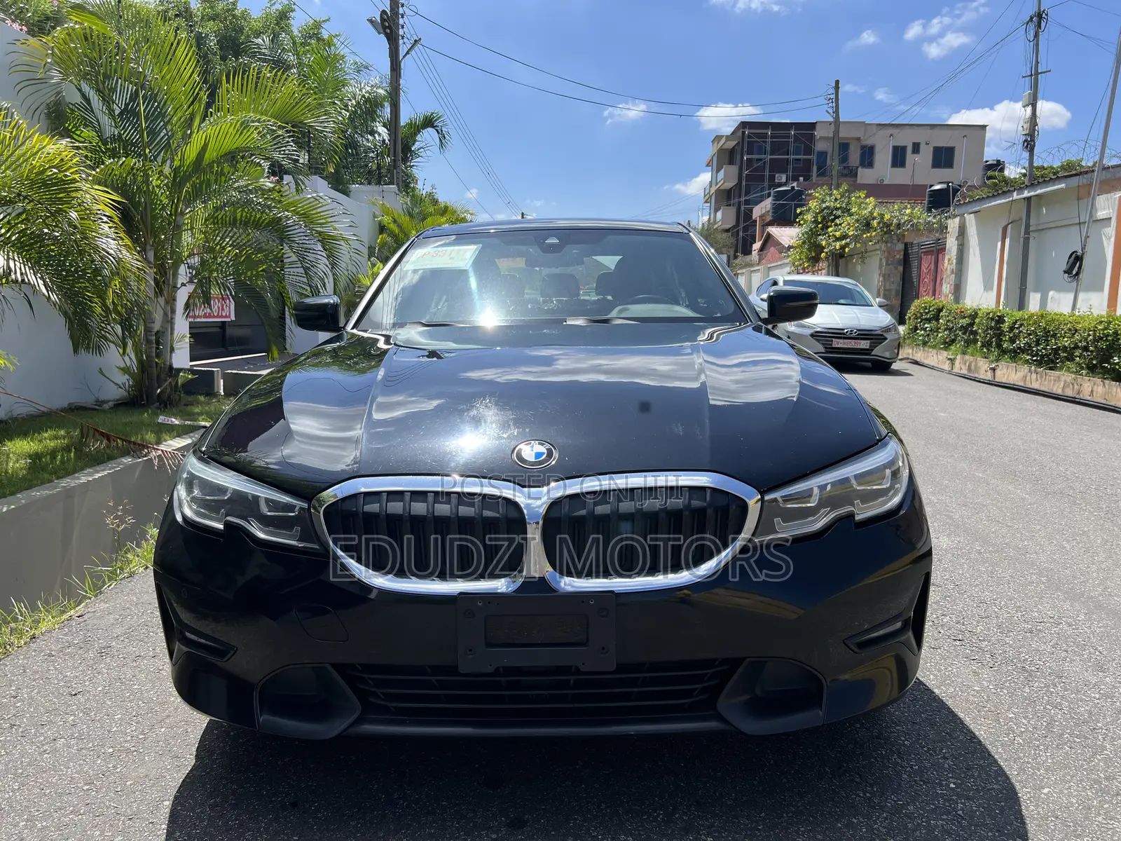 BMW 330i 2022 Black