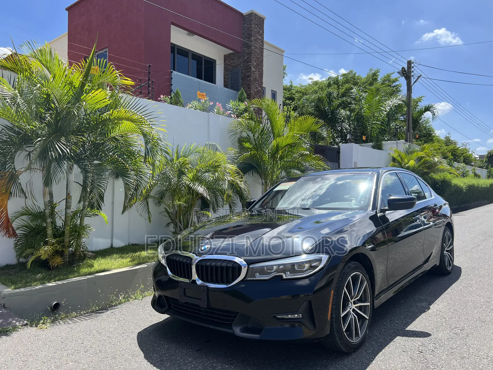 BMW 330i 2022 Black