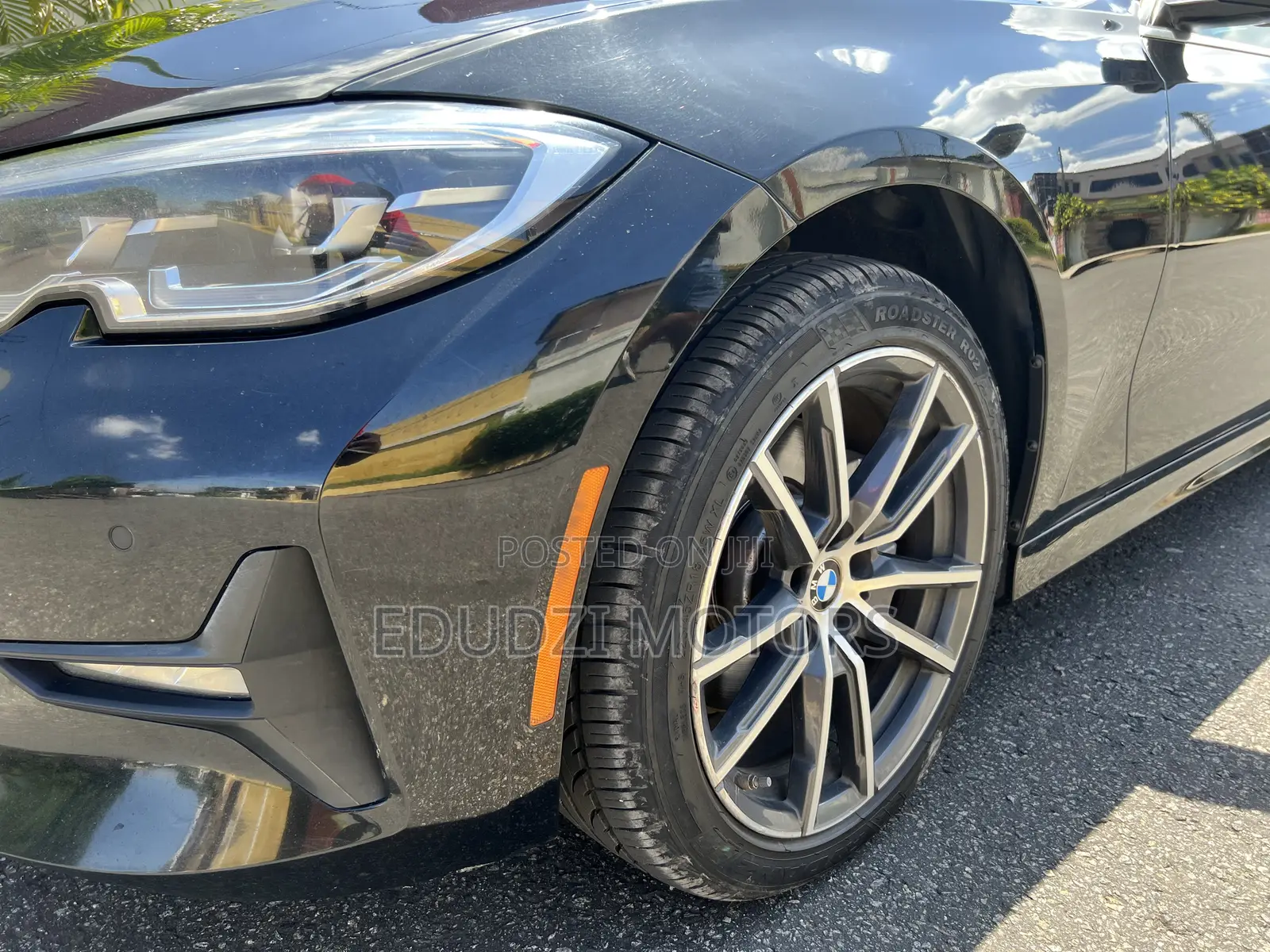 BMW 330i 2022 Black